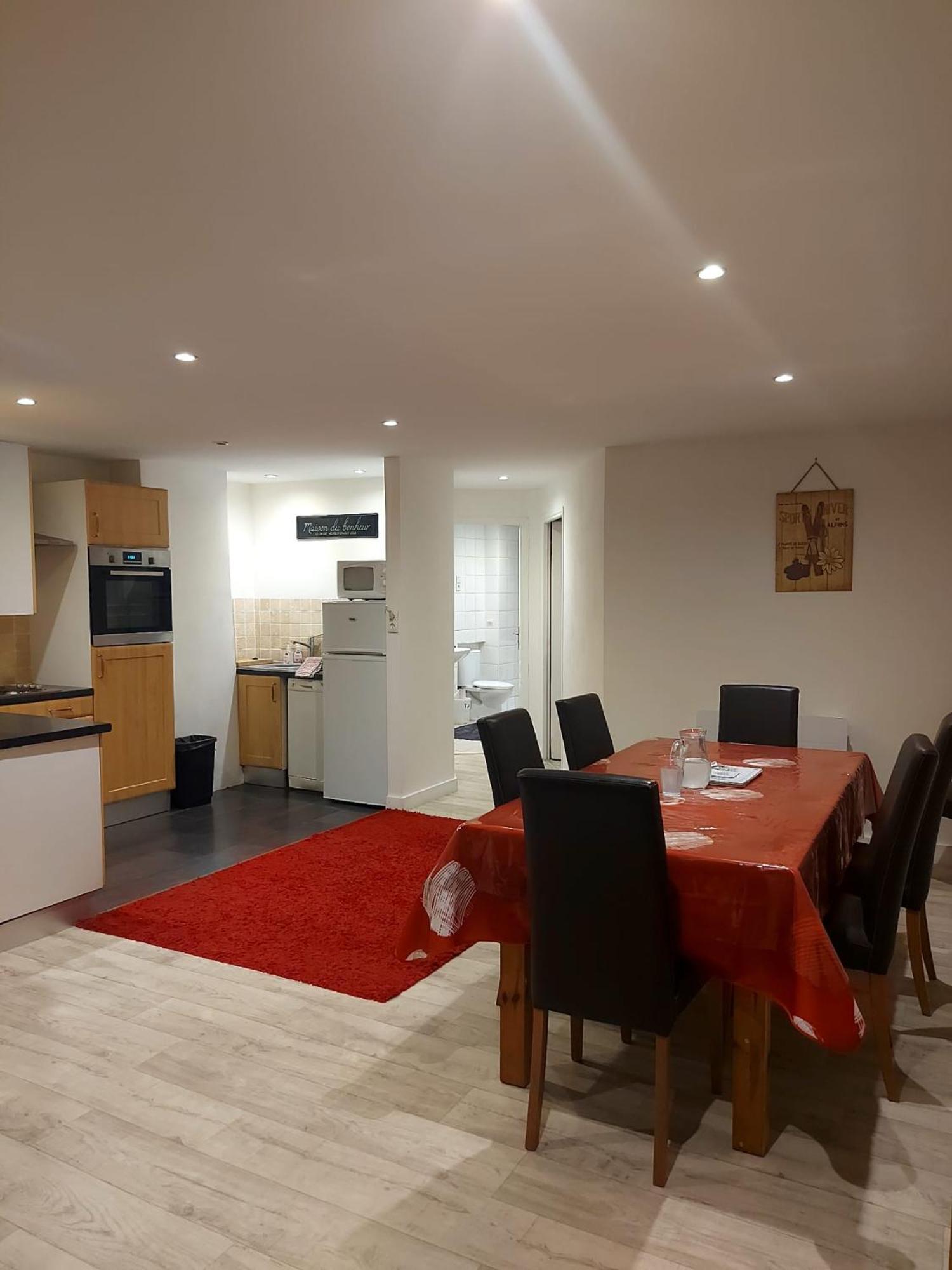Veroniques Apartment 圣莫里斯堡 外观 照片